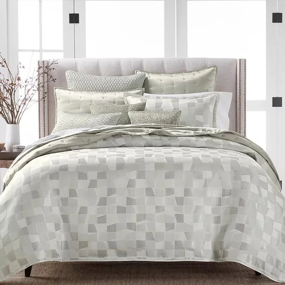 Hudson Park Facets Queen Bedding Set